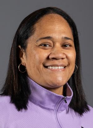 Assistant Coach Fiona Fonoti